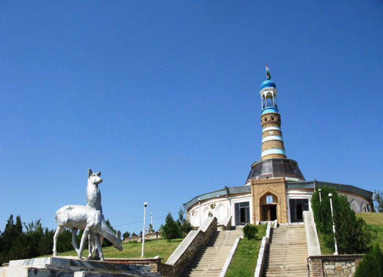 Бохтар